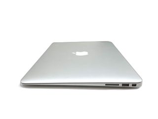 portatil apple apple macbook air core i5 1.8 13 (2017) (a1466)