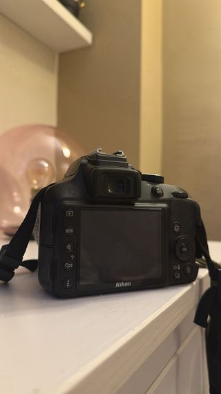 Nikon D3300+ 18-55mm+SD+funda– Excelente estado