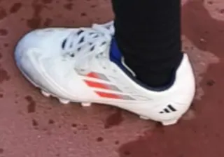 Botas de fútbol Adidas Tacos Talla 32