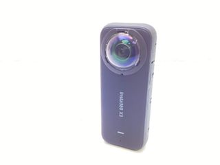 camara ultracompacta insta360 x3