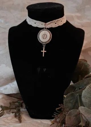 Collar Camafeo Inicial D con Cruz,fallera huertana