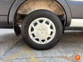 Ford Transit FORD TRANSIT 1995 cm³ 96 kW / 131 CV