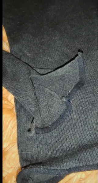 Jersey verde cuello vuelto manga larga