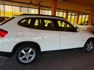 BMW X1 2011