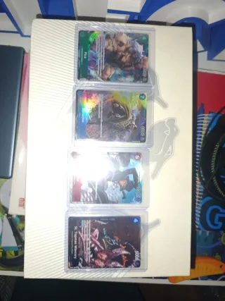 Pack de cartas One Piece para Nil