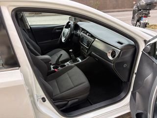 Toyota Auris 130 Active