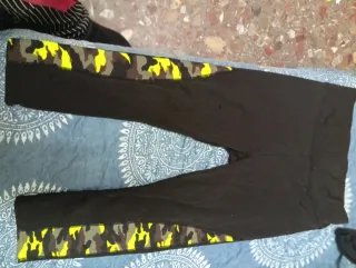 4 Mallas Deportivas Talla S/M. Precio todo5€