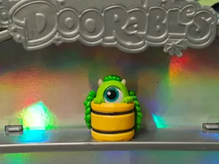 NEW!! Mike Wazowski Doorables Disney in full Bloom