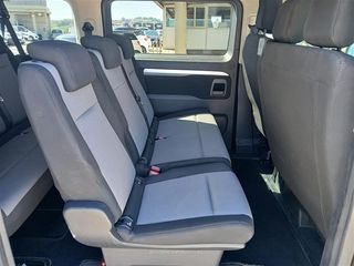 PEUGEOT TRAVELLER BLUE HDI BUSINESS