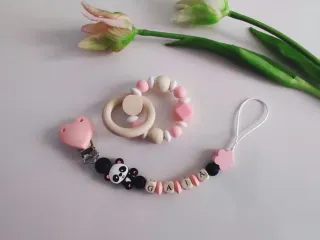 Catenella porta ciuccio e massaggia gengive