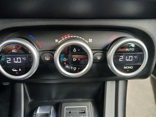 ALFA ROMEO GIULIETTA 2.0 JTD Distinctive