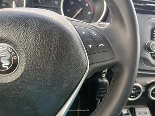 ALFA ROMEO GIULIETTA 2.0 JTD Distinctive