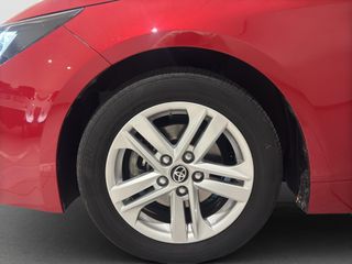 TOYOTA COROLLA 1.8 HYBRID ACTIVE TECH E-CVT 122 5P