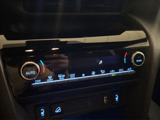 TOYOTA YARIS CROSS 1.5 VVT-I HYBRID ADVENTURE 4WD 116 5P