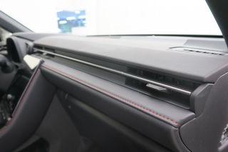 LEXUS LBX ELEGANT PLUS BLACK 1.5 HYBRID 136 CV AUTO 5P