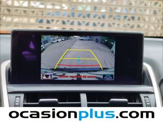 Lexus NX 300h Business 2WD 145 kW (197 CV)