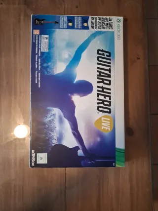 Guitarra + 15 juegos + Xbox 360