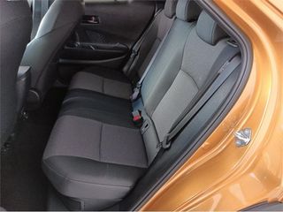 TOYOTA Toyota C-HR - Spirit Hybrid 140