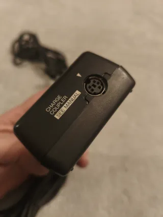 Caricabatterie Canon LP-E7 originale CA-E7 / CR-E7K