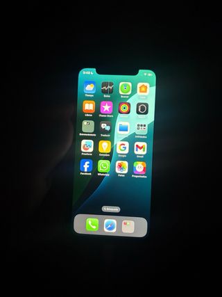 Iphone XR 64GB-Buen estado + fundas