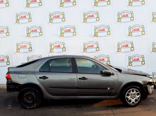 Centralita motor renault 1072354 8200566220 laguna