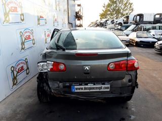 Centralita motor renault 1072354 8200566220 laguna
