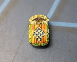 Pin, insignia Club Voleibol Gerona. Circa años 60.