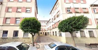 Piso en venta en Universidad - Los Lirios en Logroño