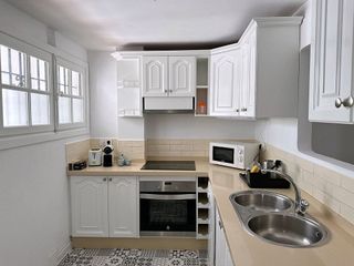 Piso en alquiler en Los Naranjos - Las Brisas en Marbella