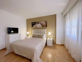 Piso en alquiler en Los Naranjos - Las Brisas en Marbella