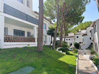 Piso en alquiler en Los Naranjos - Las Brisas en Marbella