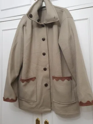 Chaquetón paño beige y marrón