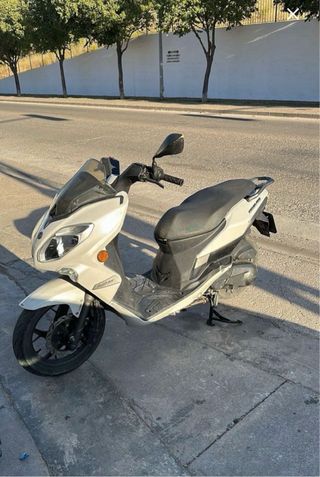 Keeway City Blade 125 Scooter