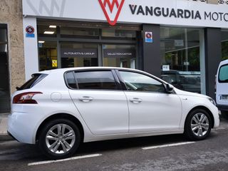 PEUGEOT 308 5p Style 1.6 BlueHDi 100
