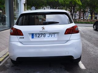 PEUGEOT 308 5p Style 1.6 BlueHDi 100