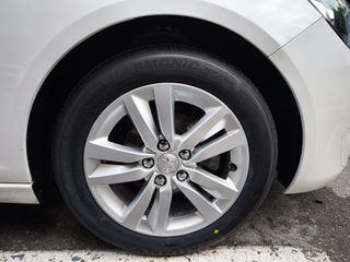 PEUGEOT 308 5p Style 1.6 BlueHDi 100