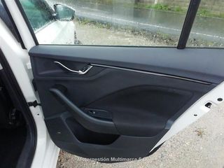 SKODA KAMIQ 1.0 TSI 81kW (110CV) DSG Emotion