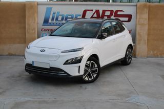 HYUNDAI Kona 100kW EV Maxx