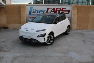 HYUNDAI Kona 100kW EV Maxx