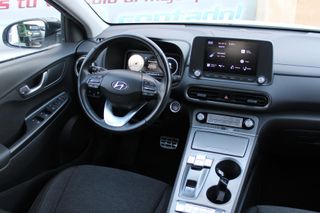 HYUNDAI Kona 100kW EV Maxx