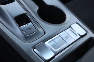 HYUNDAI Kona 100kW EV Maxx