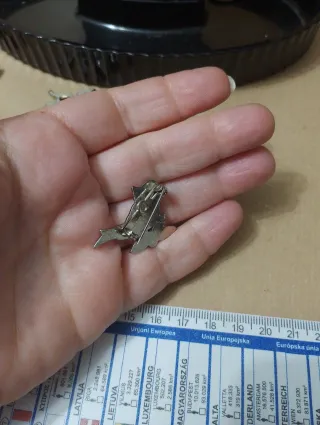 Spilla vintage uccellino smalto cloisonné