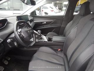 PEUGEOT 5008 1.5 BlueHDi 96kW (130CV) S&S Allure