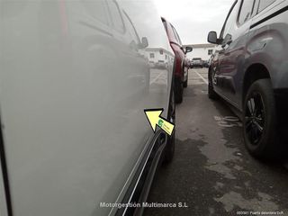 PEUGEOT 5008 1.5 BlueHDi 96kW (130CV) S&S Allure