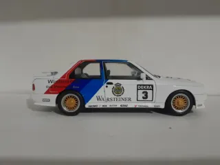 BMW E30 M3 Escala 1/18