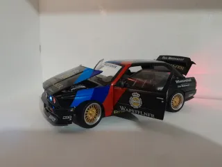 BMW E30 M3 Escala 1/18