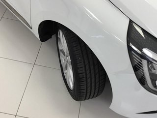 RENAULT Clio Clio Clio TCe Zen 67kW