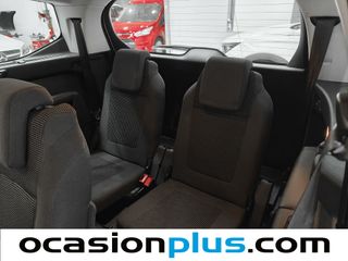 Peugeot 5008 1.6 BlueHDi Style FAP 88 kW (120 CV)