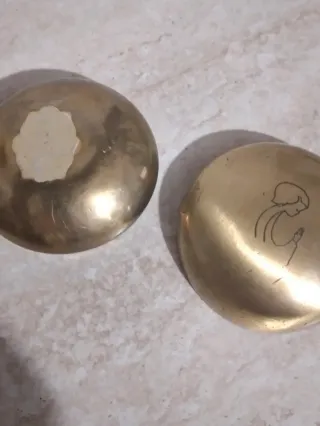 Scatolina vintage in ottone