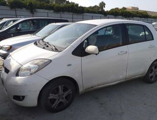 301762 paragolpes trasero toyota yaris live